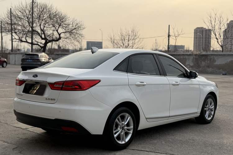 Used Ford Escort 2019 Revised Version 1.5L Automatic Enjoyment Type China VI Standard