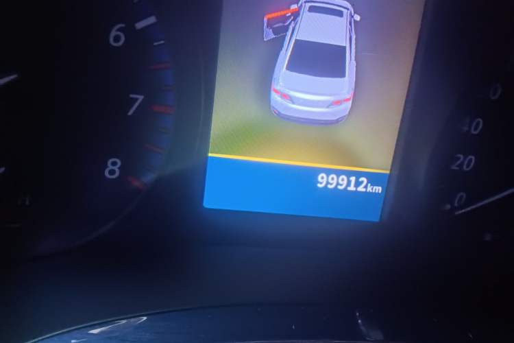 Used Venucia D60 2019 1.6L XL CVT Smart Connect Elite Edition