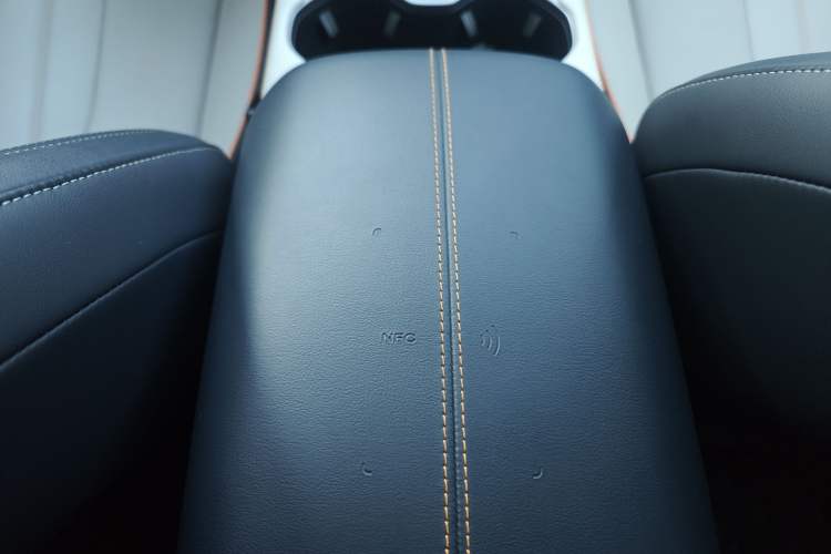 Used BYD Song PLUS New Energy 2023 Champion Edition DM-i 110KM Flagship PLUS
