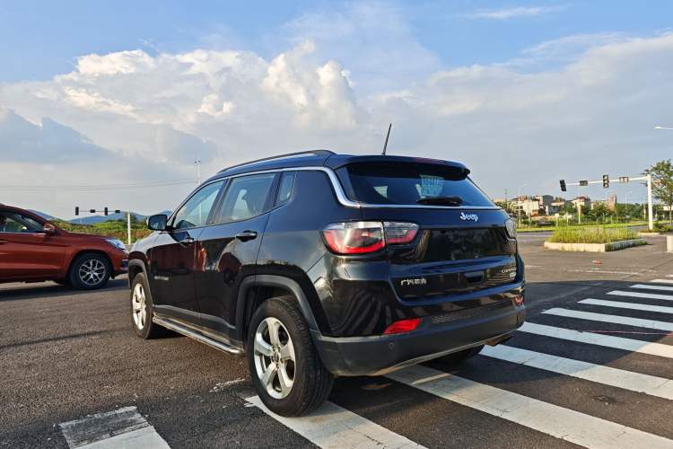 Used Jeep Compass 2017 200T Automatic Family Edition