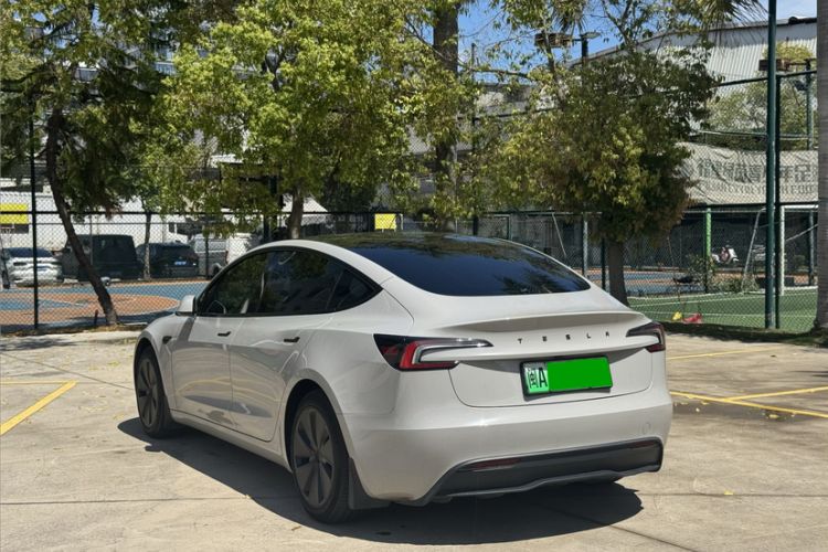 Used Tesla Model 3 2023 Rear-Wheel-Drive Version