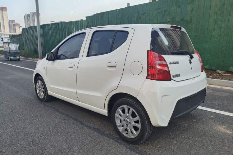 Used Suzuki Alto 2015 1.0L Automatic Limited Edition
