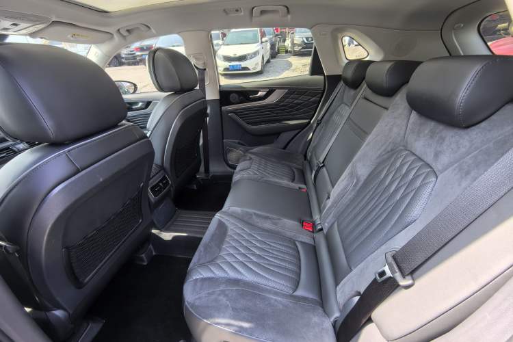 Used Hongqi HS5 2022 2.0T Smart Connect Flagship All-Wheel-Drive Version