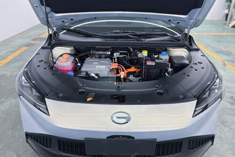 Used AION S Plus 2023 70 Intelligent Edition Lithium Iron Phosphate Interior 4