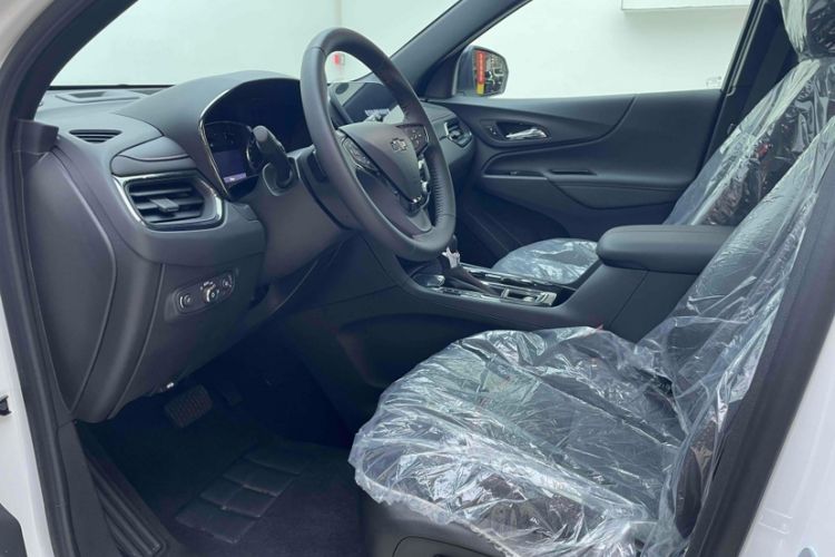 Used Chevrolet Equinox 2023 Mild Hybrid 2.0T RS Smart Boundary-Pushing Edition