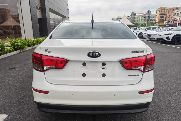 Used Kia K2 2015 Sedan 1.6L Automatic Transmission Premium Exterior 4