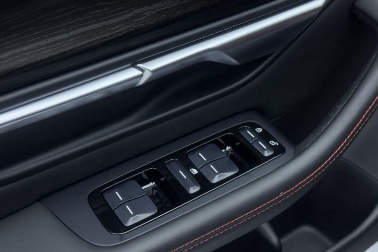 Used XPeng P7 2022 480N+
