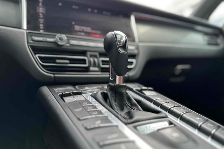 Used Porsche Macan 2018 Macan 2.0T