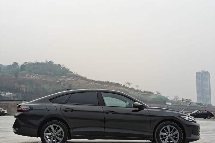 Used Volkswagen Lamando 2026 Lavida L 300TSI Lingfeng Edition
