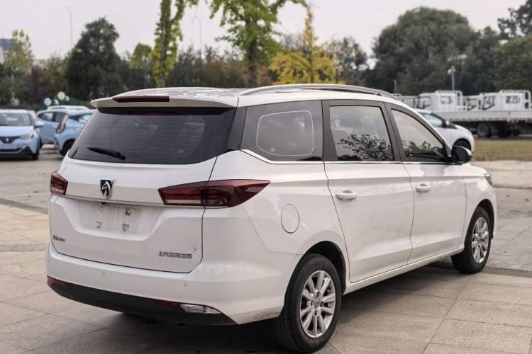 Used Baojun 360 2021 1.5L Manual Elite Edition Exterior 4