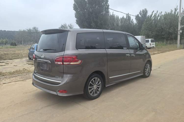 Used SAIC MAXUS G10 2016 2.0T Automatic Luxury Executive Edition