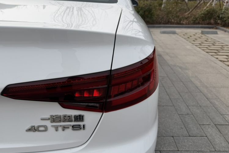 Used Audi A4L 2019 40 TFSI Fashion Version China V
