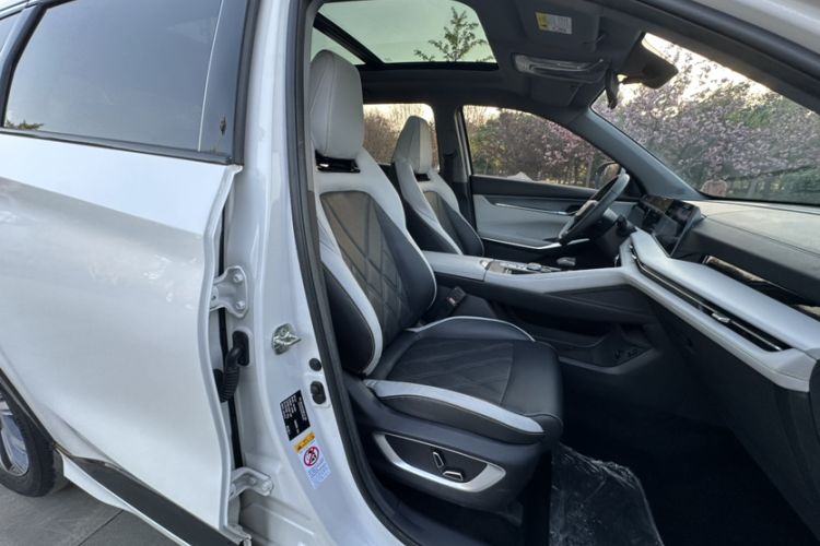 Used CHANGAN CS75 PLUS 2023 3rd Generation 1.5T Automatic Prestige Model