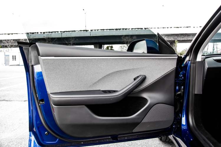 Used Tesla Model 3 2023 Rear-Wheel-Drive Version Interior 7