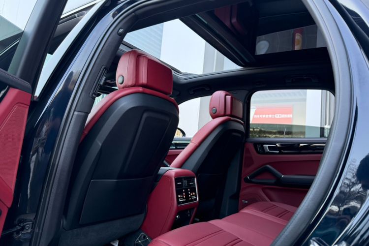 Used Porsche Cayenne 2022 Cayenne 3.0T Platinum Edition