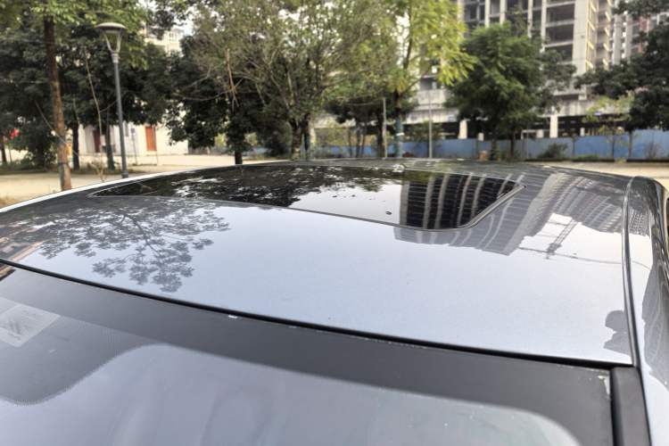 Used Roewe i6 MAX 2020 300TGI Automatic Sporty Cool Edition
