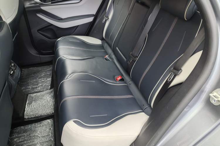 Used BYD Qin PLUS 2021 EV 500KM Luxury Model
