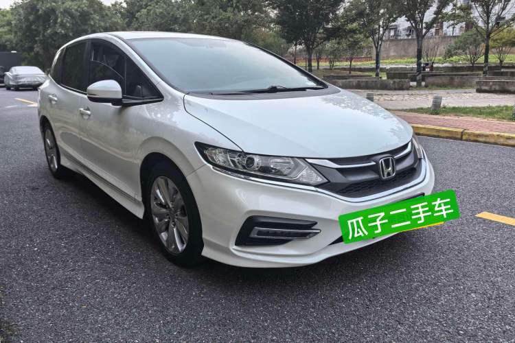 Used Honda Jade 2020 1.8L automatic Comfort version
