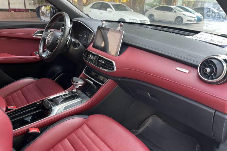 Used MG HS 2019 20T Automatic Two-Wheel Drive Trophy Super Sport Version China VI Standard Interior 7