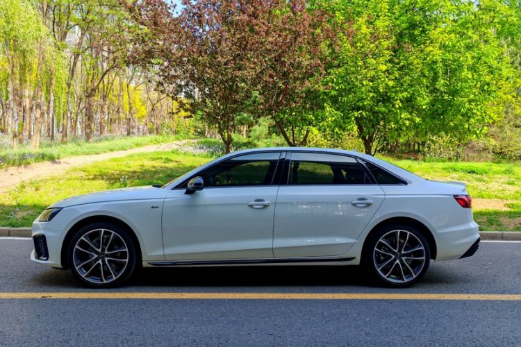 Used Audi A4L 2024 40 TFSI Luxury Dynamic Edition (Starry Night Version) Exterior 3