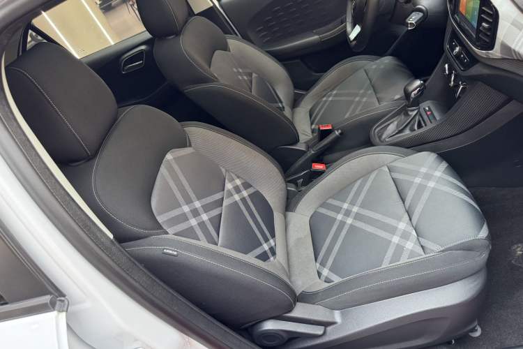 Used MG 3 2017 1.5L Automatic Smart Connect Luxury Edition
