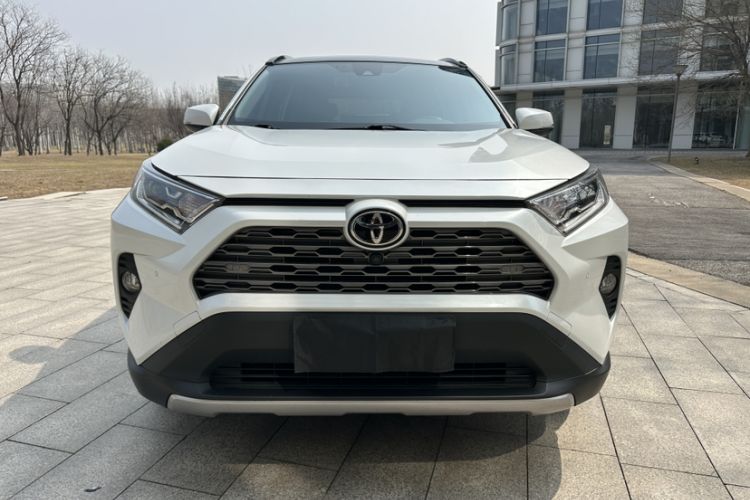 Used Toyota RAV4 2021 2.0L CVT Four-Wheel Drive Premium Edition Exterior 5