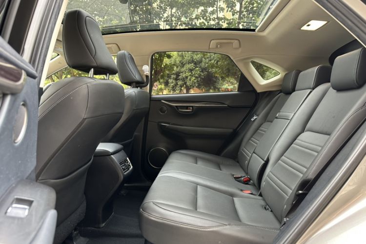 Used Lexus NX 2020 300h All-Wheel Drive FENGZHI Version China VI Standard
