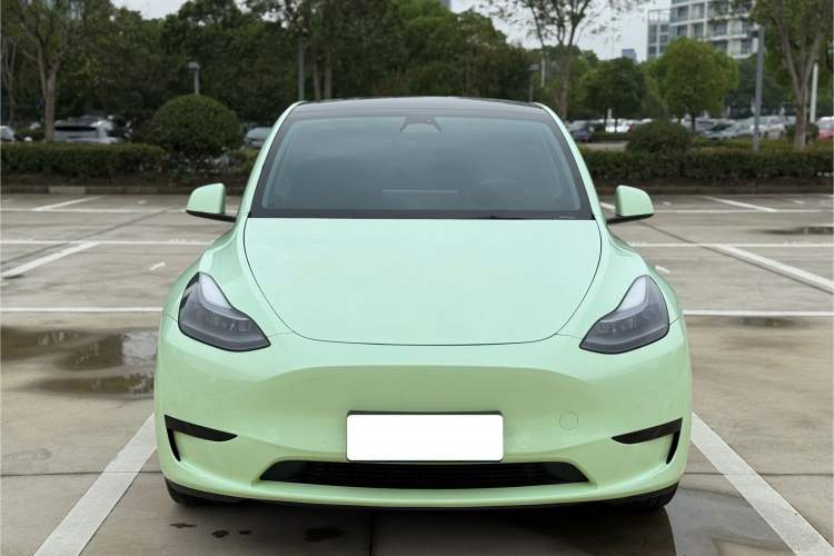 Used Tesla Model Y 2024 Rear-Wheel-Drive Version
