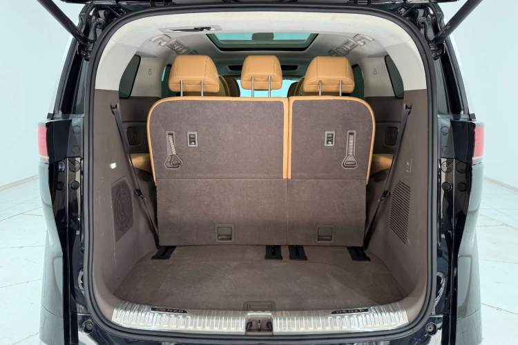 Used Denza D9 2022 DM-i 970 Four-Wheel Drive Flagship Model