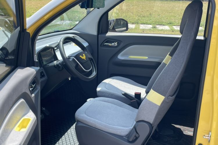 Used Wuling Hongguang MINIEV 2021 Macaron Premium Model – Lithium-NMC