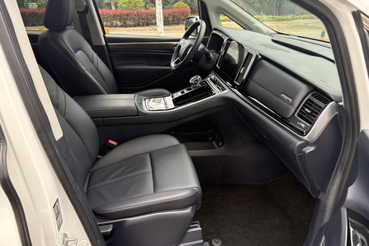 Used GAC Trumpchi M8 2021 Lingxiu Series 390T Deluxe Edition Right Front Seat