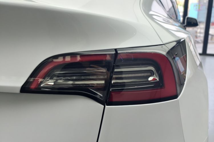 Used Tesla Model Y 2022 Rear-Wheel-Drive Version
