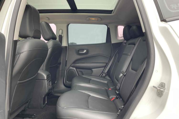 Used Jeep Compass 2017 200T Automatic Family Edition