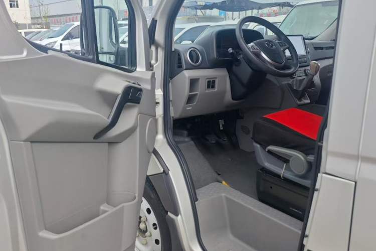 Used JAC Sunray 2023 2.0T 5-Series Express Version 6/7 Seats HFC4DB3-2E4
