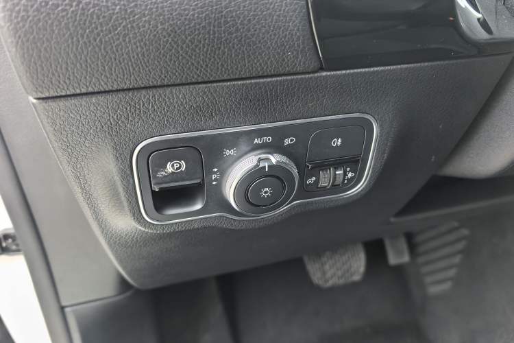 Used Mercedes-Benz B-Class 2020 B 180