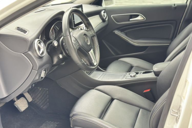 Used Mercedes-Benz GLA 2016 GLA 200 Fashion Model Exterior 2