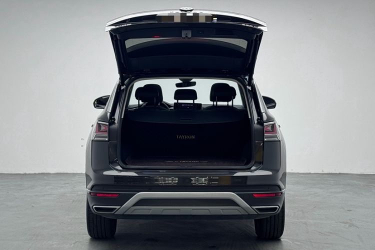 Used Volkswagen Tayron 2023 330TSI Two-Wheel-Drive Luxury Plus Advanced Version
