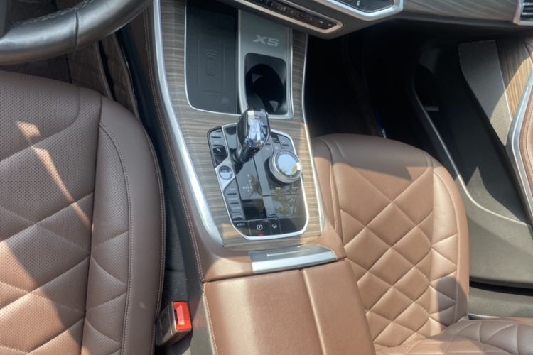 Used BMW X5 2022 xDrive 40Li M Sport Package
