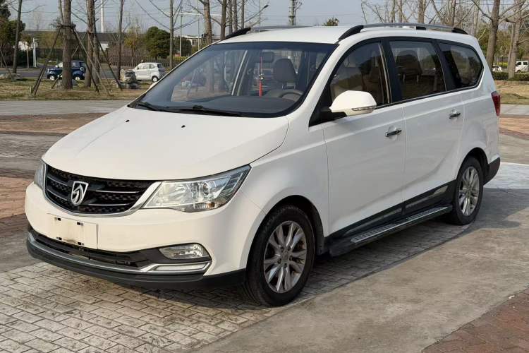 Used Baojun 730 2016 1.8L iAMT Comfort Version 7 Seats