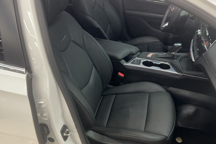 Used Cadillac CT4 2023 25T Luxury Model Right Front Seat