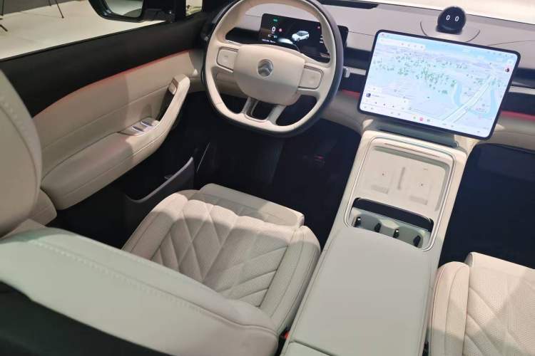 Used Nio ES6 2025 75 kWh
