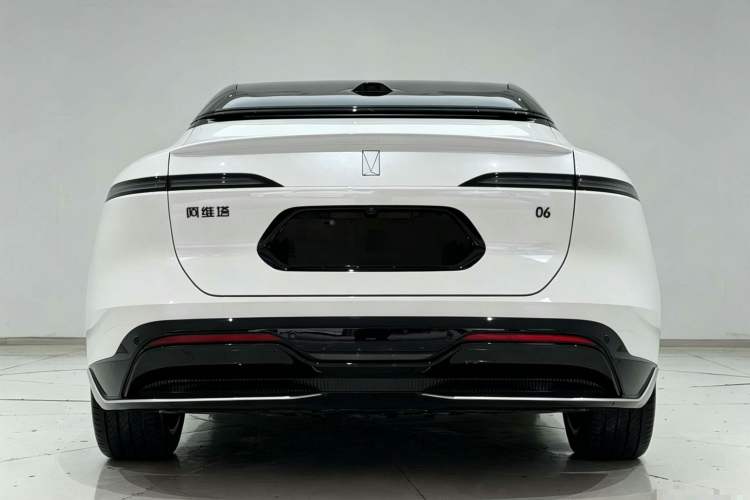 Used Avatr 06 2025 Ultra Pure Electric Edition Exterior 6