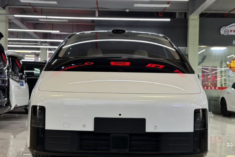 Used Li Auto MEGA 2025 Home Family Special Edition