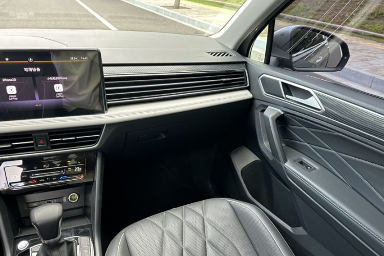 Used Volkswagen Tiguan L 2022 330TSI Automatic Two-Wheel Drive R-Line Enhanced Edition