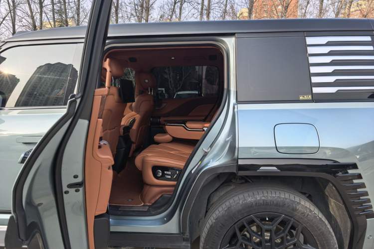 Used Yangwang U8 2023 Luxury Edition