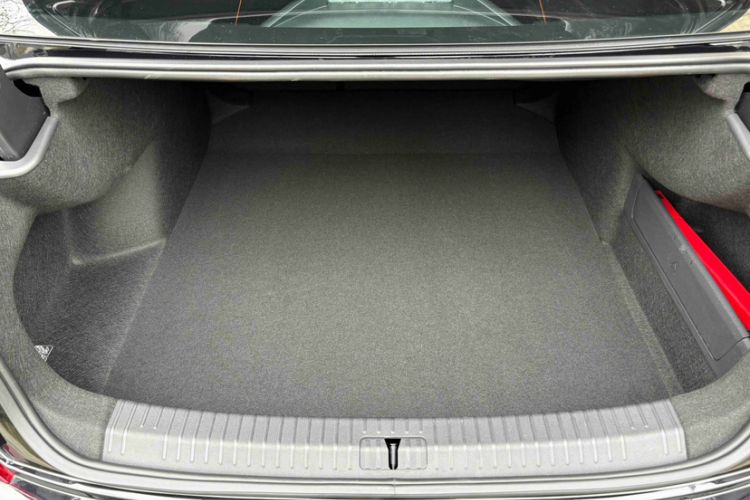 Used Volkswagen Passat 2024 380TSI Luxury Edition
