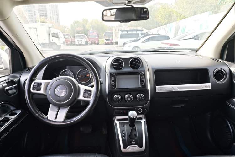 Used Jeep Compass 2014 Revised Version 2.4L Four-Wheel Drive Comfort Edition