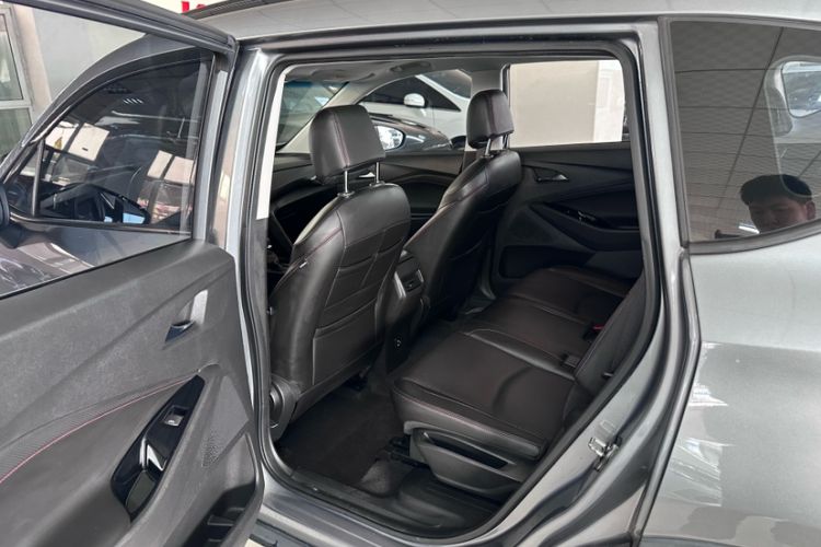 Used Chevrolet Orlando 2019 Redline 530T Automatic Enjoyment Version (5+2 Seating) China VI