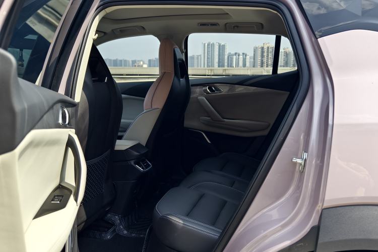 Used Lynk & Co 06 2023 Remix 1.5T Shero Interior 3