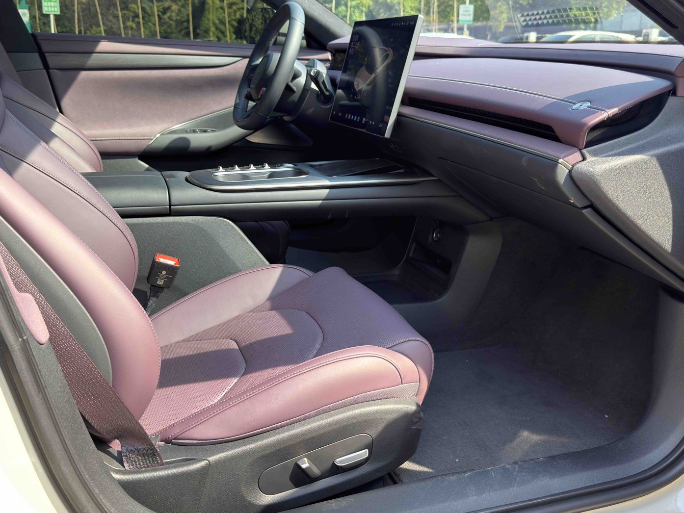 Xiaomi Auto SU7 2024 Four-Wheel Drive Ultra-Long Range Advanced Intelligent Driving Max Edition — снимка 17